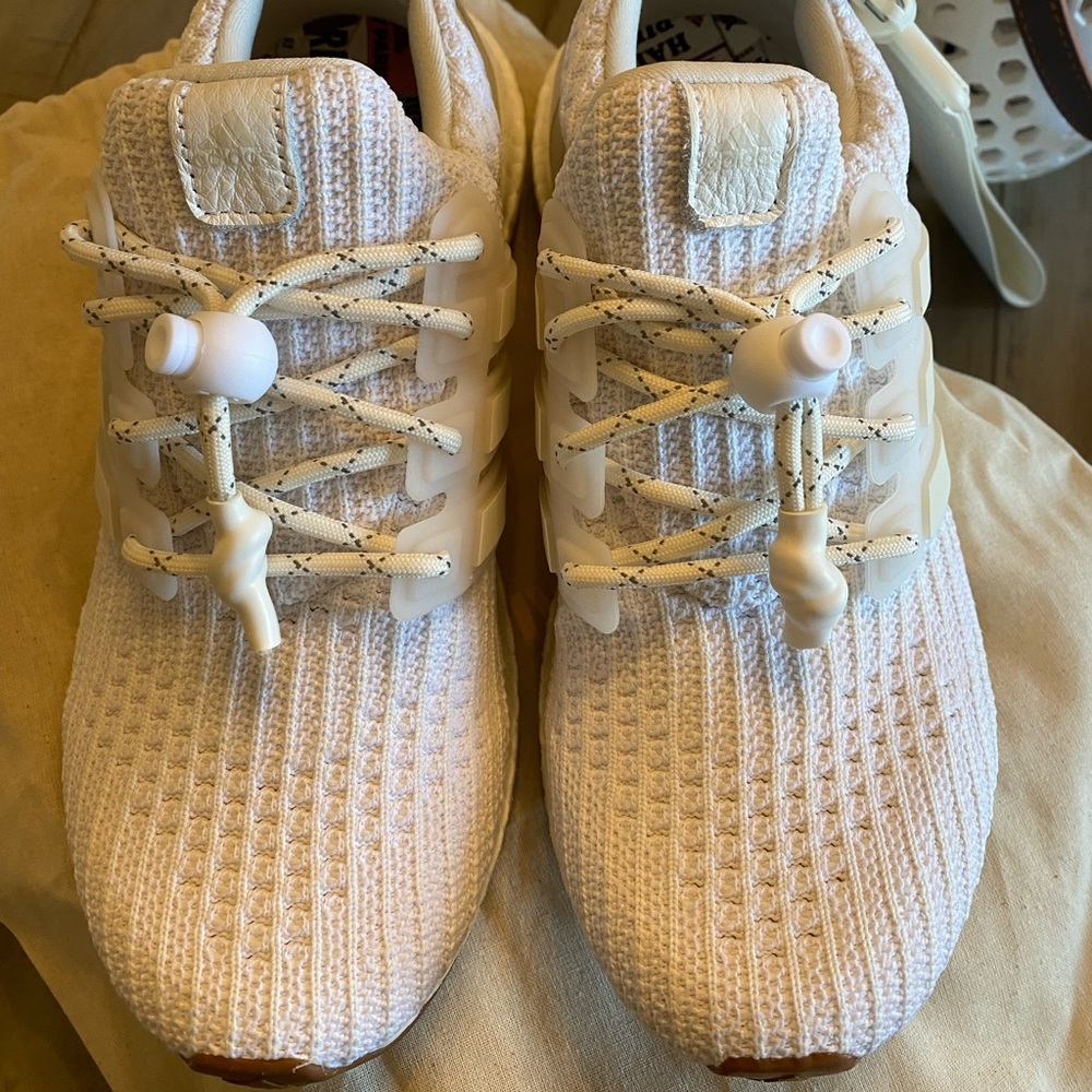 Adidas ivy park x uktraboost 4.0 icy park